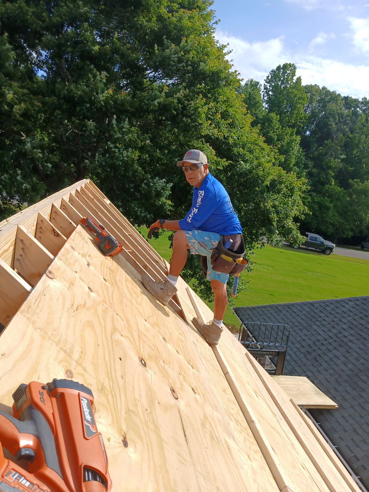 Garage construction project in Northwest Alabama